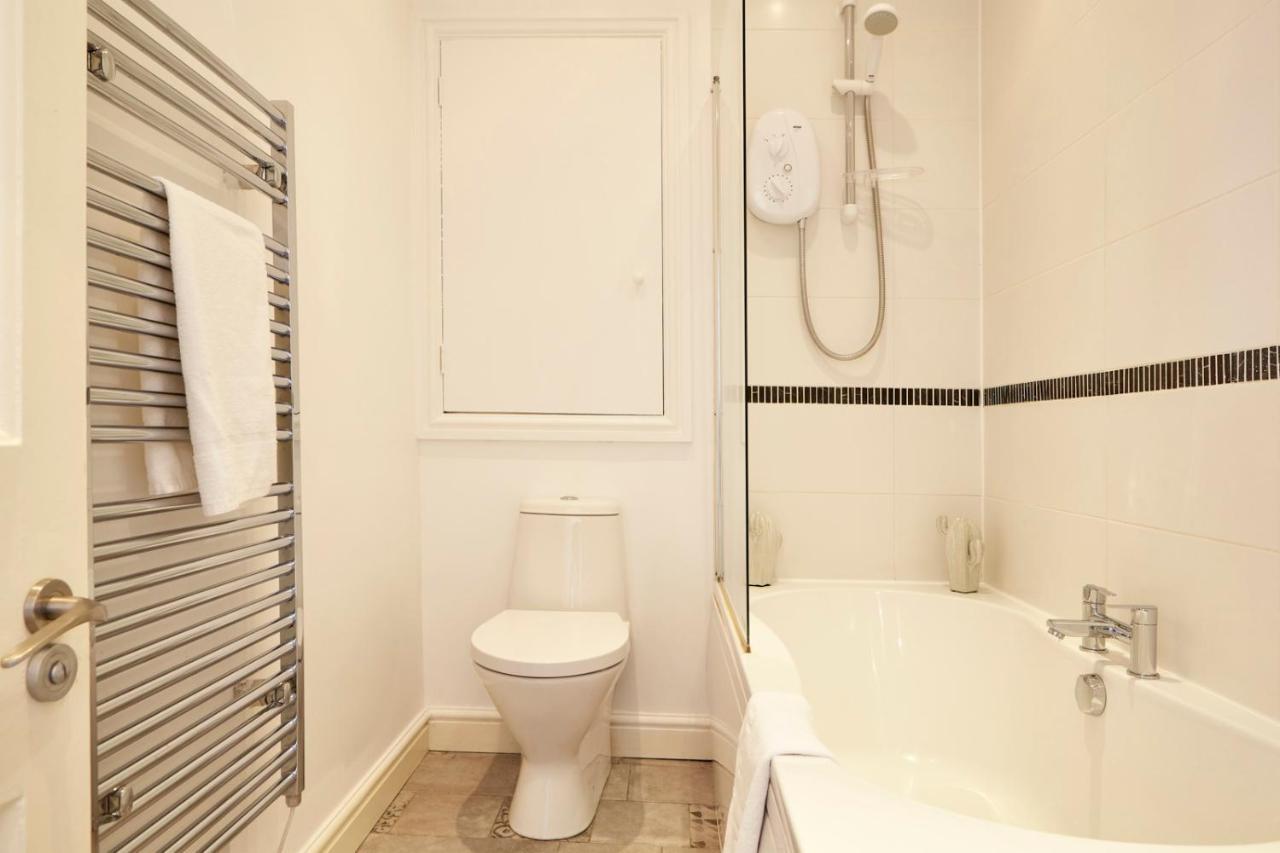 Redcliffe Parade No11 I Your Apartment Bristol Exterior photo